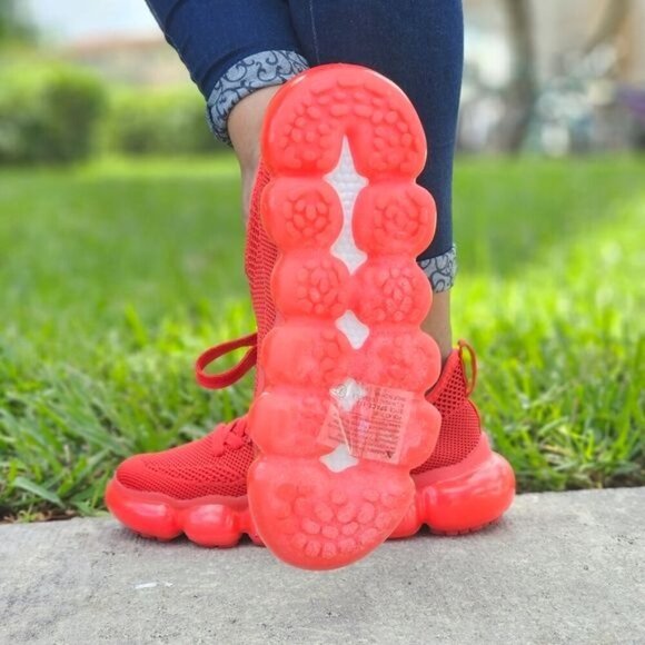 Women Knitted Stylish Bubble Textured Lace up Sneakers Red Color - Picture 6 of 6